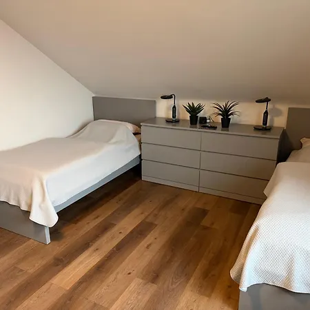 Διαμέρισμα B&n Inkl Kostenlosen Stellplatz *